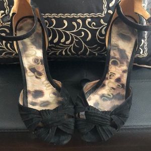 Sam Edelman Black suede sandals